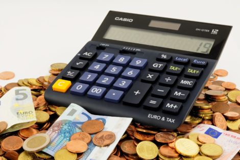Geld und Taschenrechner